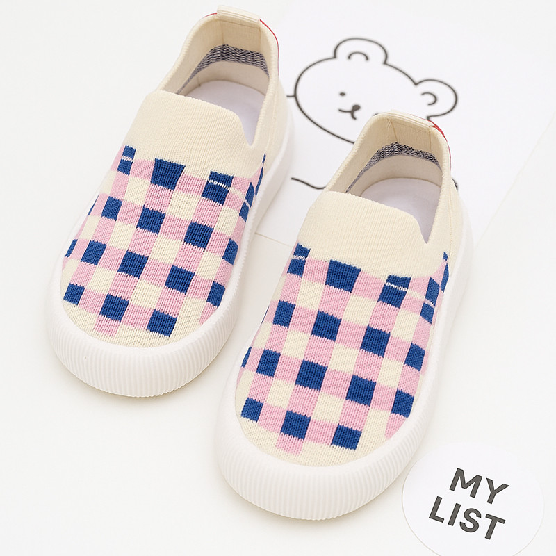Stylish Slip-On Checkered Knit Sneakers